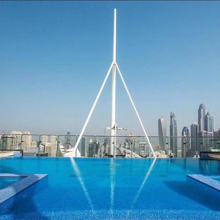 Luxury Modern Studio In Jlt With Amazing View & Rooftop Pool - Sleeps 3 Dubai Bagian luar foto